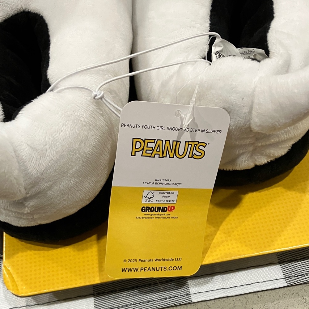 Peanuts Black and White Dog Slippers - Picture 3 of 5